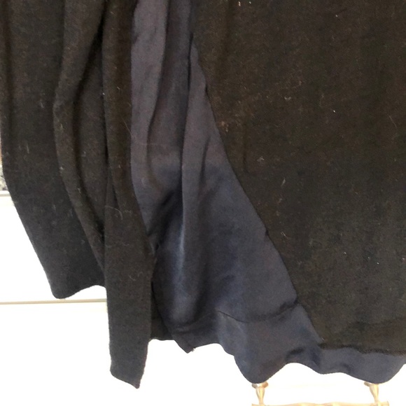 Over sized black top - Picture 2 of 7